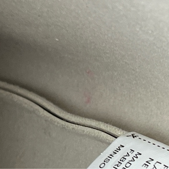 Miniso Limited Edition Moomins Pleather Beige Tote Bag - Picture 10 of 12